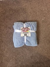 2x Fleece Blanket Large Bed