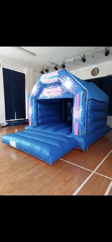 Commercial bouncy castle 12x15 - bouncy,