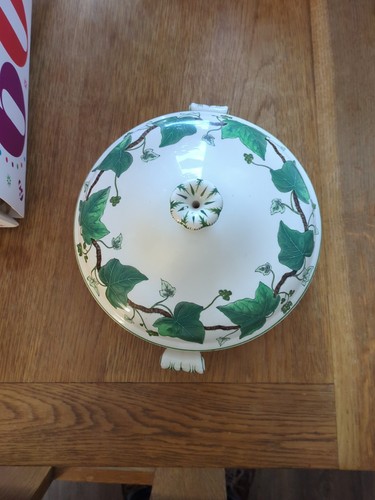 Wedgwood napoleon ivy - napoleon,