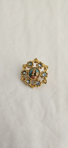 Gold tone metal - metal, religious