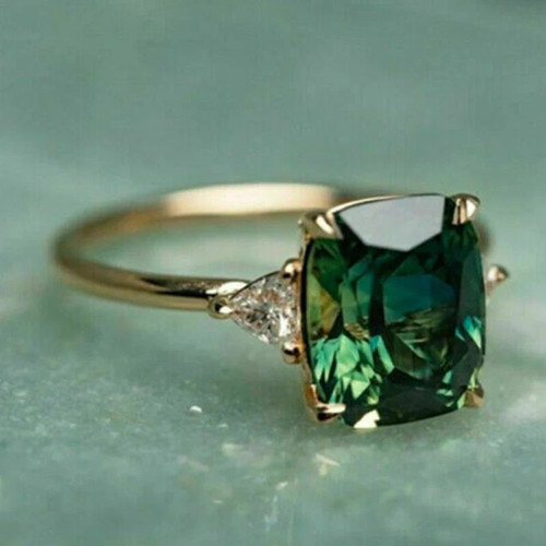 Cushion cut 50ct green - cushion,