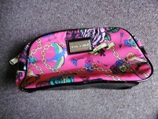 BETSEY JOHNSON PINK GOLD TRIM MAKE-UP COSMETIC BAG VGC