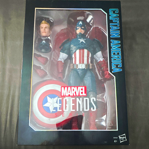 Marvel legends captain - marvel,