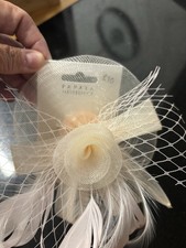 Hair Fascinator x1 new 