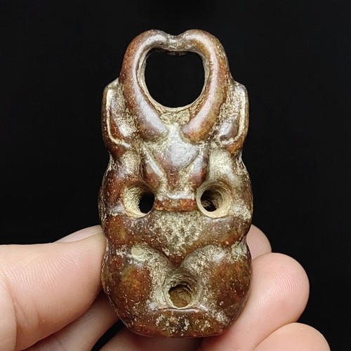 Chinese hetian jade - 2.5"chinese,