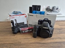 Canon EOS 6d Mark II Digital SLR Camera and BG-E21 Battery Grip