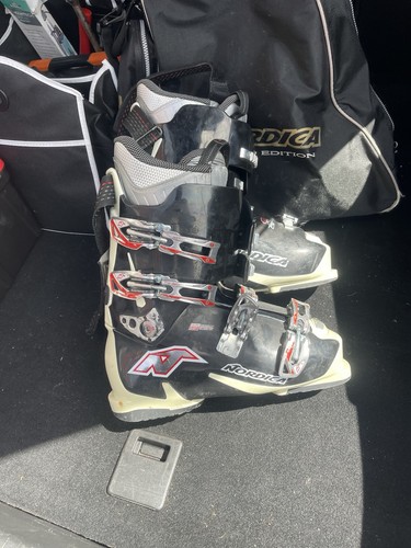 Nordica speed series ski - speed, boots