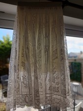Beautiful & Unusual On Trend
