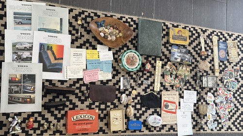 Job lot curios - curios, and
