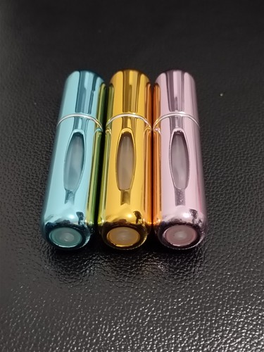 Shiny perfume atomiser - x,