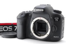 Canon EOS 7D Mark II Digital