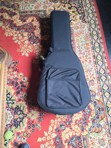 Guitar rigid case - rigid,
