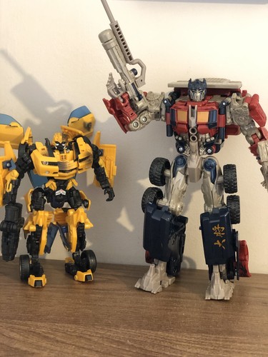 Hasbro bayverse transformers - hasbro,