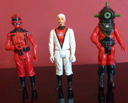 Action force red - red, baron