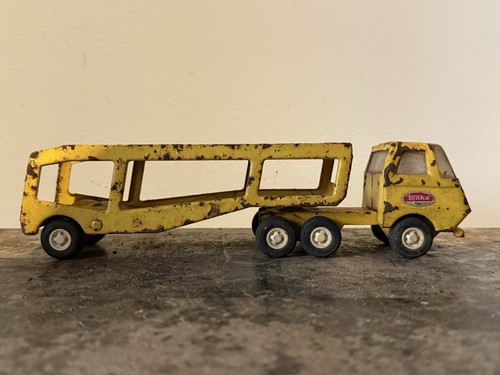Tonka car transporter - car,