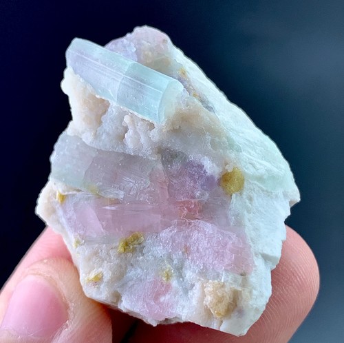 102 carat tourmaline crystal - 102,