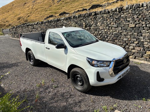 Toyota hilux single cab - cab, 4x4