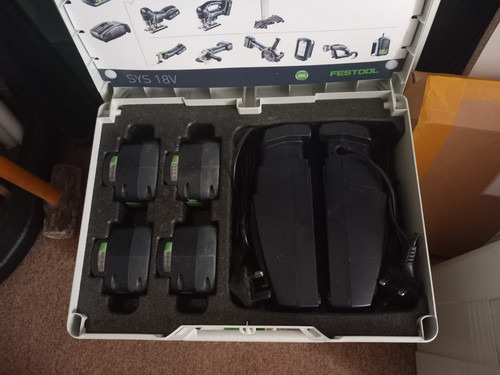 Set two festool chargers - two,