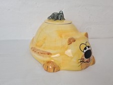 Whittard Of Chelsea Cat Cookie Jar with Sleeping Mouse on Lid. Yellow Biscuits 