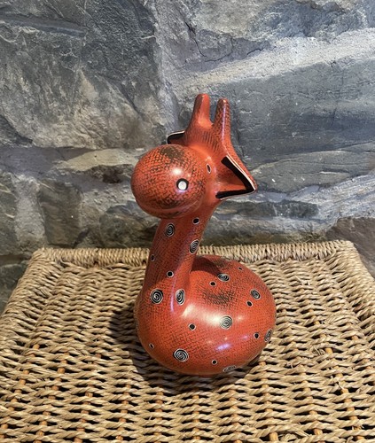 Absract giraffe sculpture - giraffe,