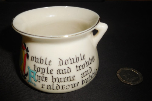 Maldon cauldron with macbeth - cauldron,