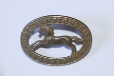 BRITISH ARMY METAL CAP BADGE NORTHAMPTONSHIRE YEOMANRY #2