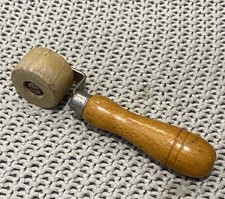 Vintage Ridgel Roller Brayer Ink Paint  - Printing Wallpaper Scrapbook Art