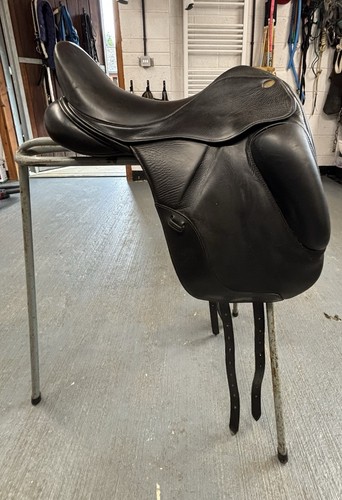 Fairfax gareth dressage saddle - fairfax,