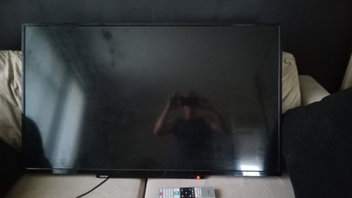 Toshiba 49v5863db black - toshiba,