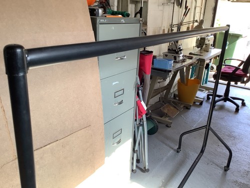 Used heavy weight black - heavy,