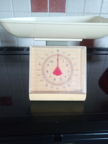 Hanson vintage kitchen scales - vintage,