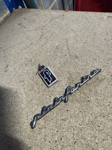 Pininfarina badge - f,