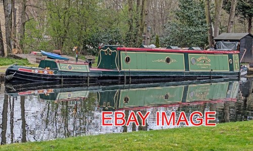 Photo narrowboat emerald in - photo,