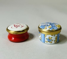 2 Vintage Crummels Enamel &