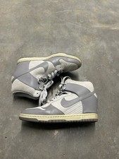 Size 9 - Nike Dunk Sky High