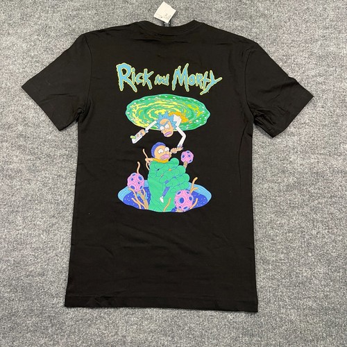 Nwt rick and morty - nwt,