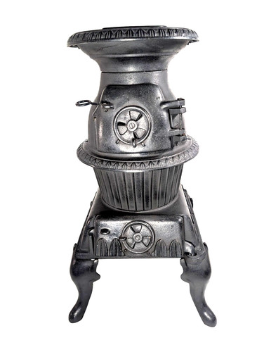 Vintage cast iron pot - iron,