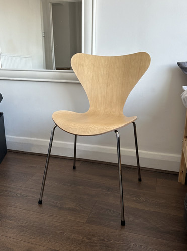 Fritz hansen series chair - series,