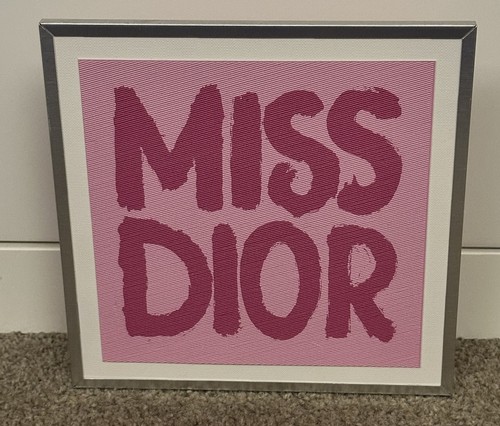 Rare miss dior pink display - dior,