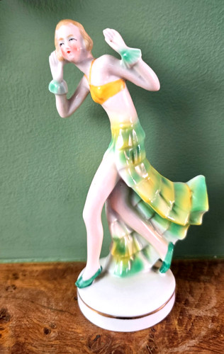 Vintage art deco figurine - art,