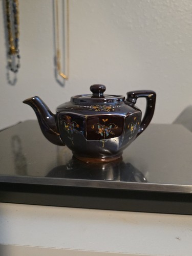 Hand painted porcelain tea - painted,