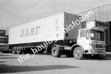 THH Truck Photos - AEC - Dart.