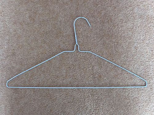 200 wire metal hangers - hangers, for