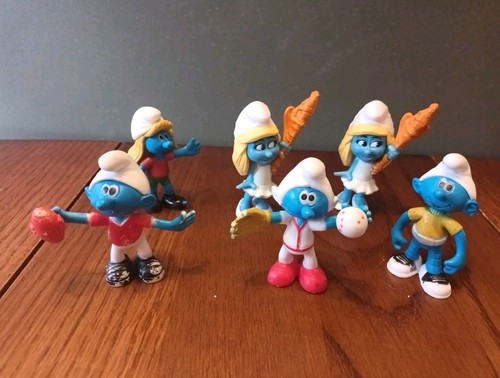 Smurf figures - smurf,