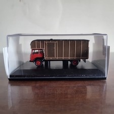 Hornby Skaledale R7103 Bedford