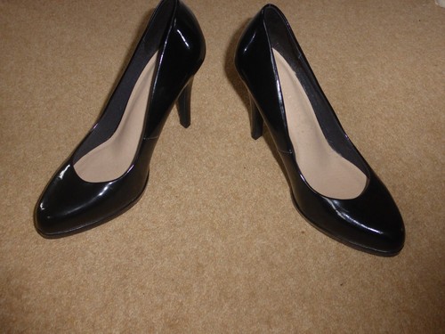 Beautiful shiny black size - 6, m