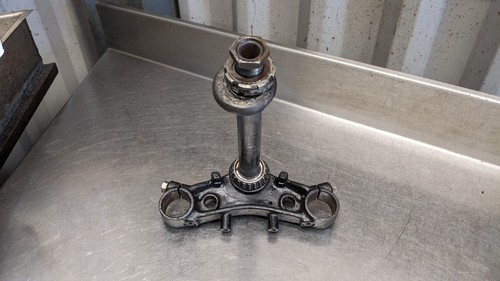 Honda cb750f bottom - bottom, lower