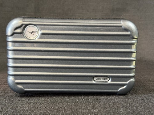 Rimowa lufthansa first class - rimowa,