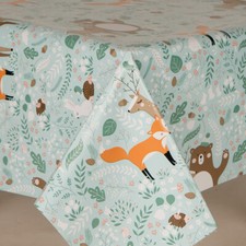 LUXURY WOODLANDS FOX BEES