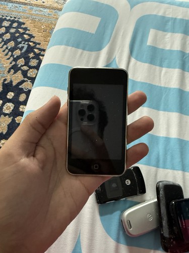 Apple ipod touch 1st - apple,